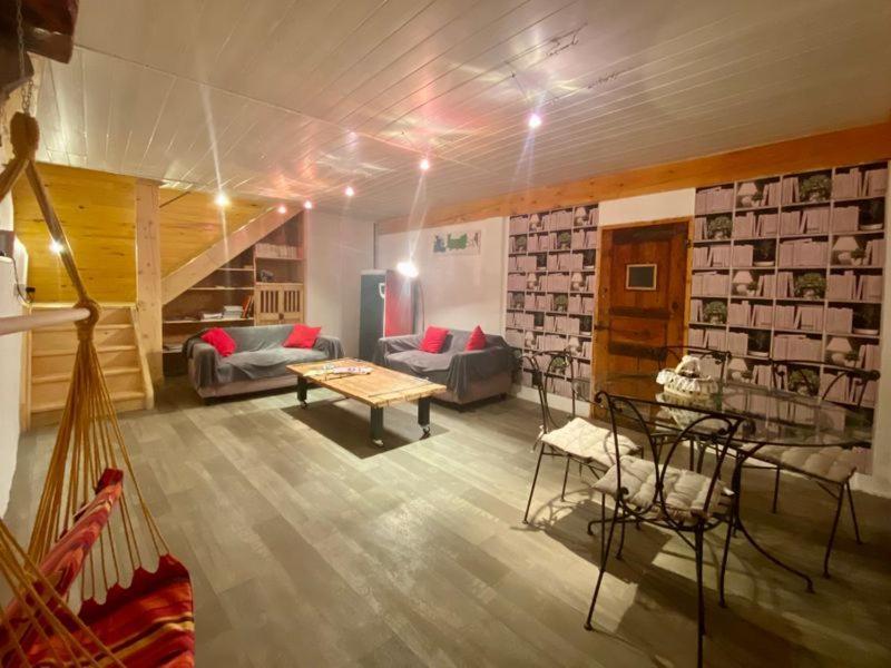 Maison D'Hotes La Dromandise Saint-Arcons-de-Barges Buitenkant foto